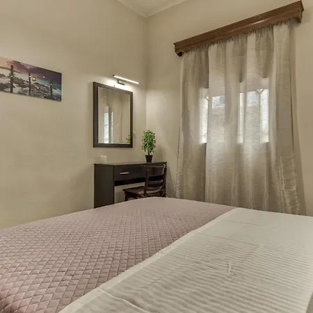 Apartament Nitsa's Corner