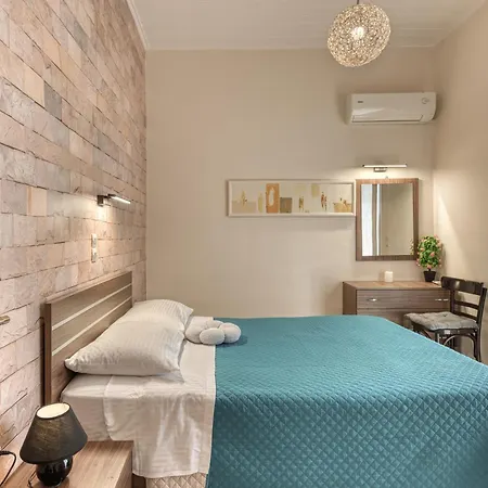 Nitsa's Corner Apartament
